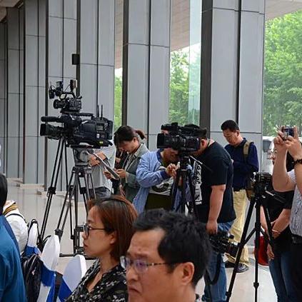 齐鲁电视台拉呱节目最新报道解读